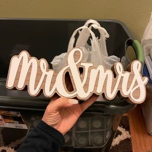 Mr & Mrs Wooden Centerpiece